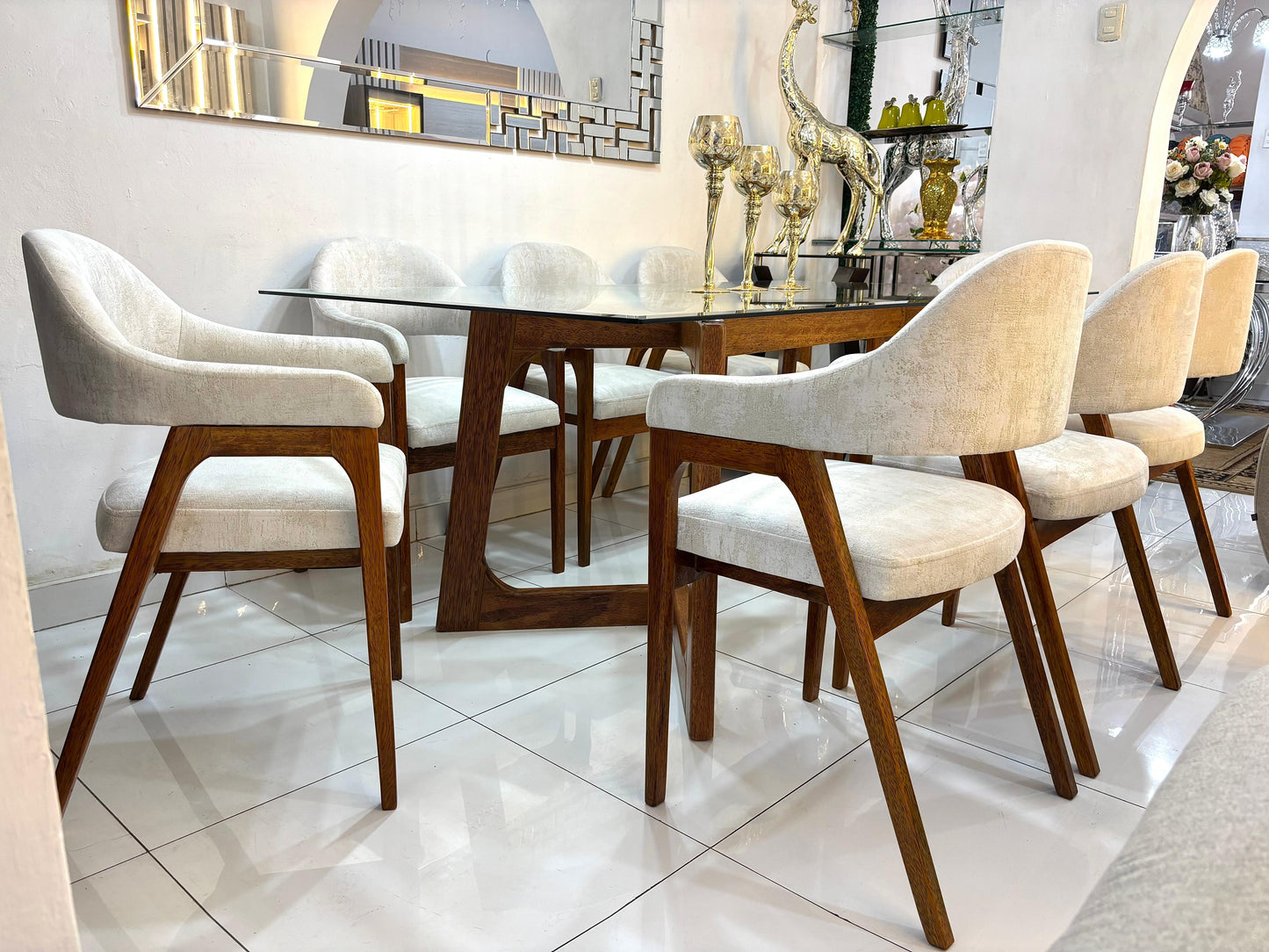 Juego de comedor Deco Muebles